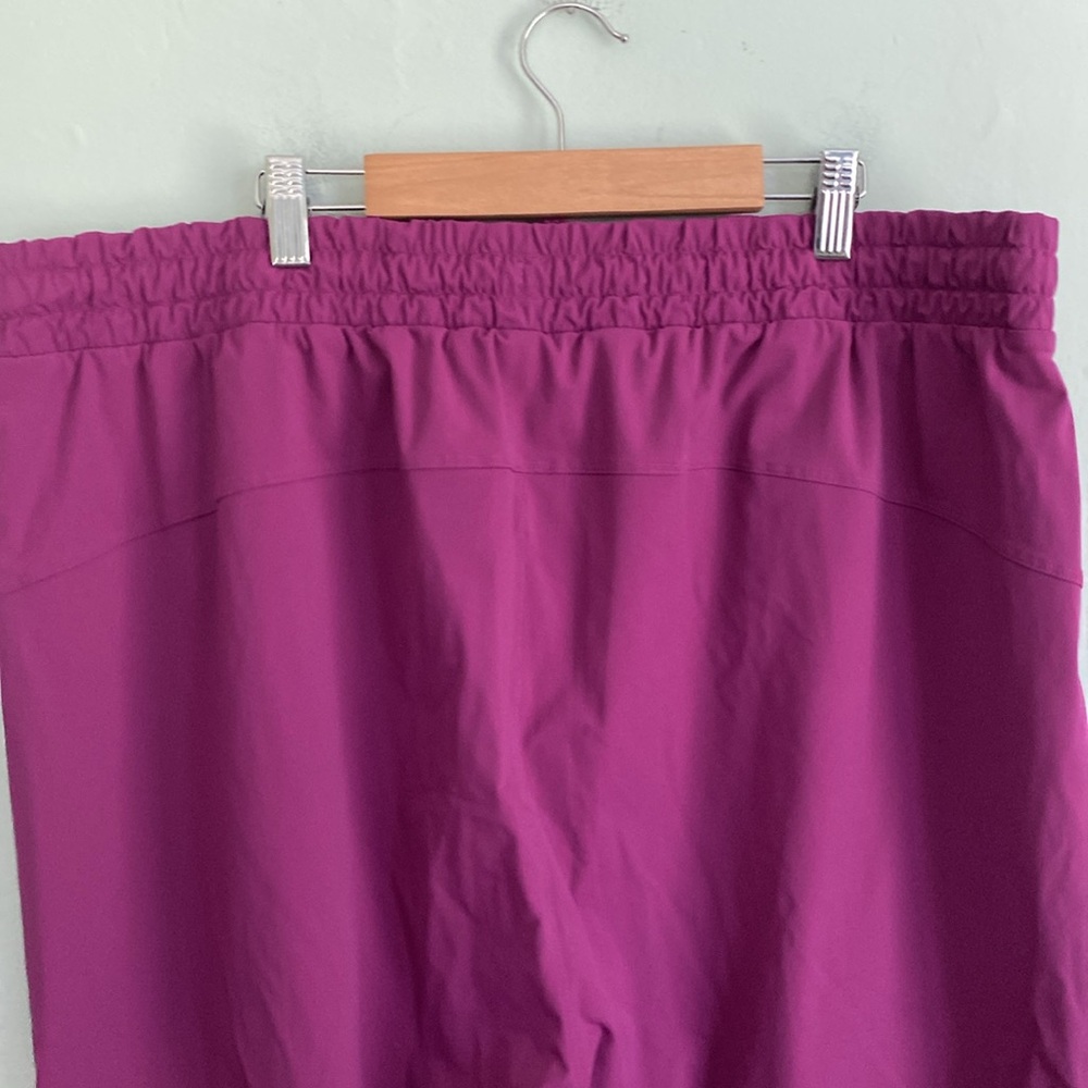 Fabletics Women’s Berry Blast Purple Joggers with tie Size XXL Size 1X - Picture 8 of 9